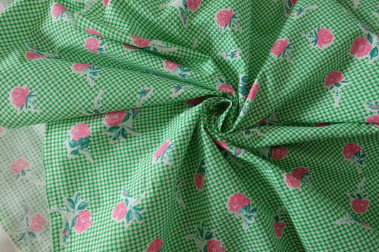 Green Gingham Rose Dense Cotton Poplin Fabric – 2.2 Yards