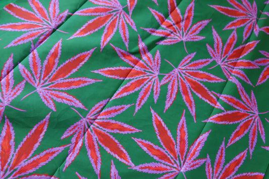 Bold Maple Leaf Print Cotton Poplin Fabric 2.2 Yards