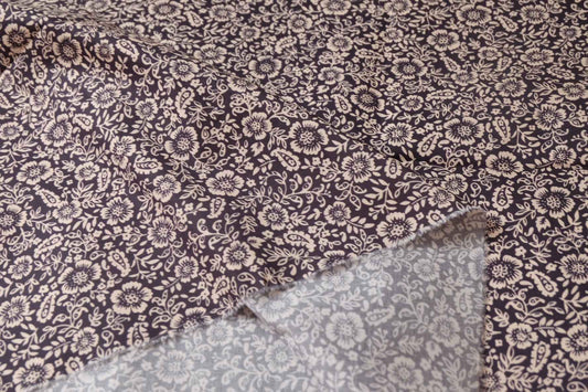Small Floral Cotton Poplin Fabric, Crisp Everyday Dress Weight, 3.28 Yards