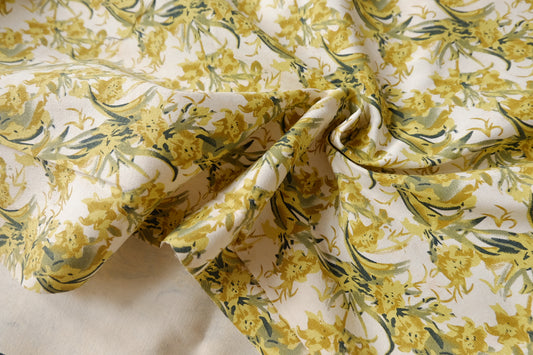 Structured Floral Twill Cotton Fabric with Stretch, 2.2 Yards