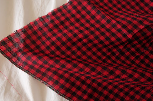 Classic Red & Black Gingham – Soft Yarn-Dyed Cotton – 3.3 yd