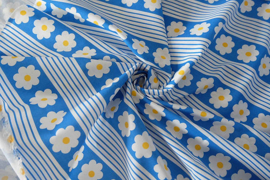 Blue Stripe Daisy Cotton Poplin Fabric – 2.2 Yards