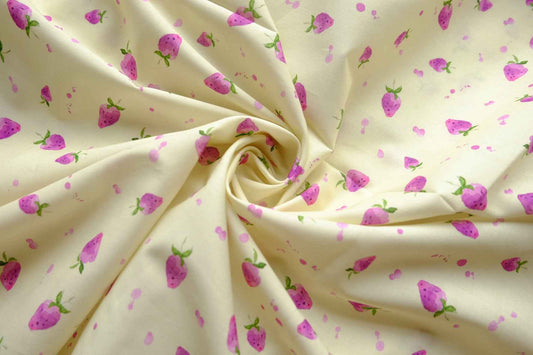Strawberry Cotton Lawn — 2.2 yd
