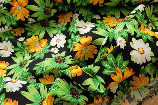 Bold Floral Cotton – High Contrast Retro Print | 3.28 yds Cut