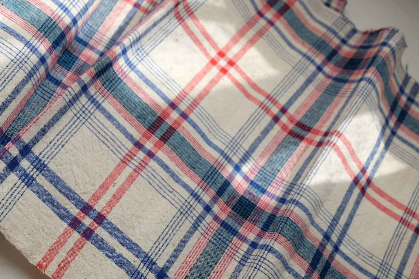 Southern Tǔbù: 'Forest Bloom' Plaid - Hand - Spun Yarn - BUBBO