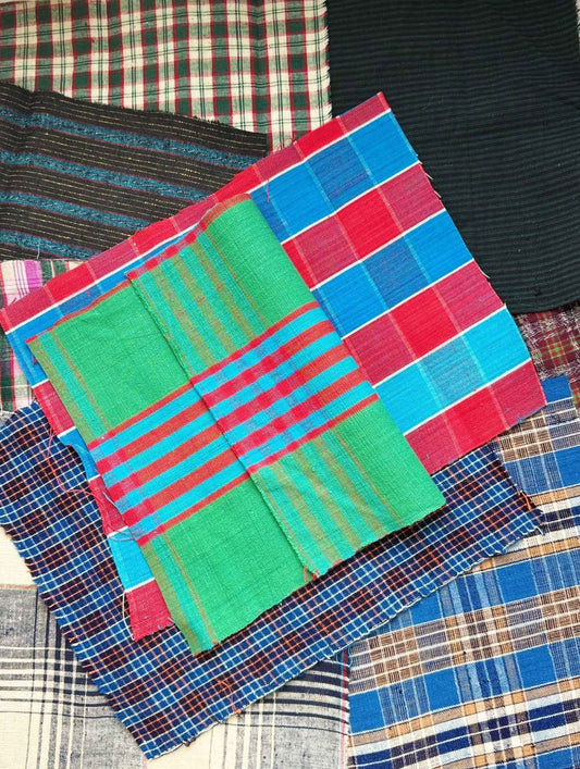 The Cool Hues - Curated Icy & Earthy Tones