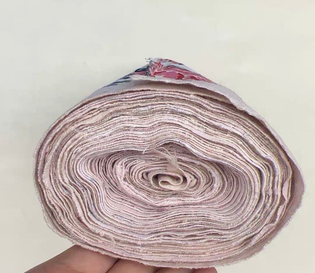 Vintage 'Country Garden' Floral Print - Classic Blossom Heritage Fabric - BUBBO