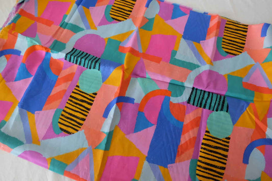 Bold Abstract Rayon Cotton Twill Fabric – 2 yd