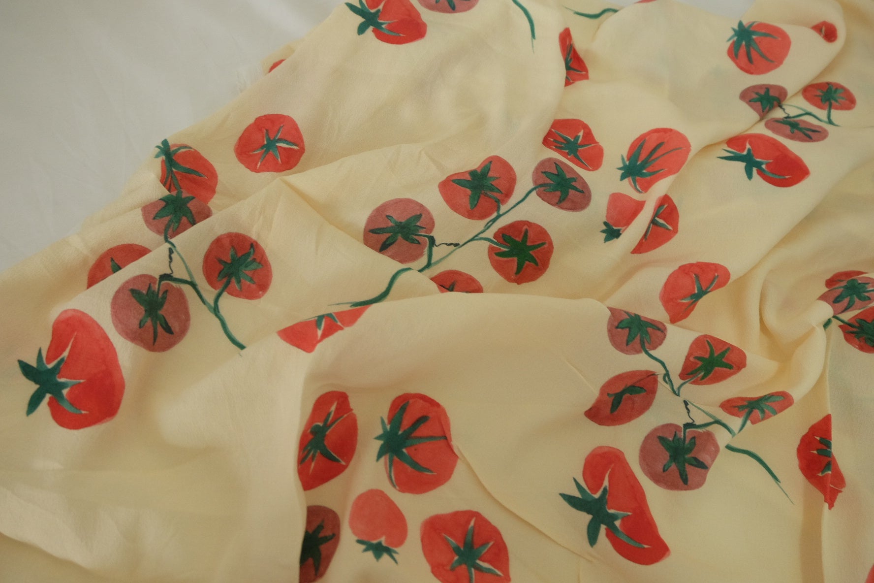 Tomato Vine Print Rayon Fabric – 1.9 yd