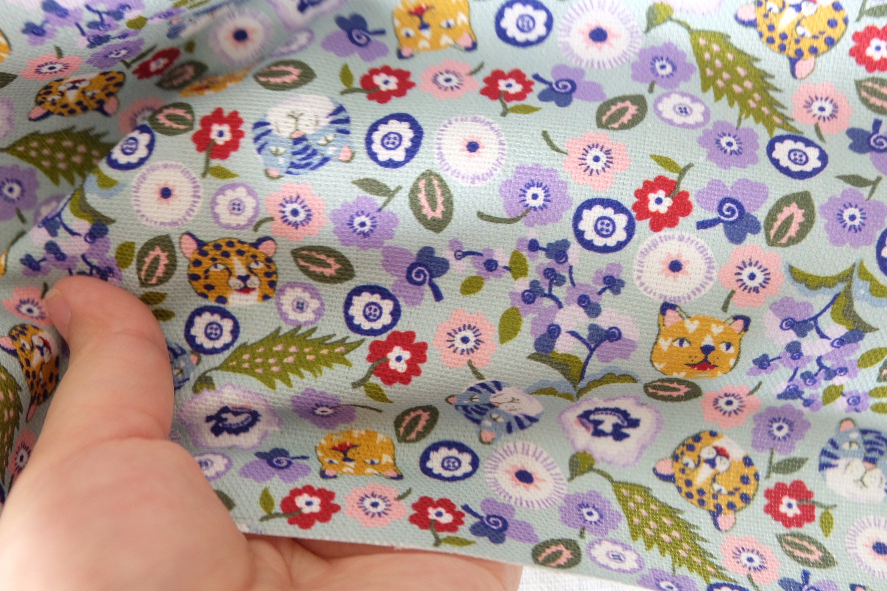 Cat Garden Heavy Cotton Canvas Fabric – 1.1 Yard