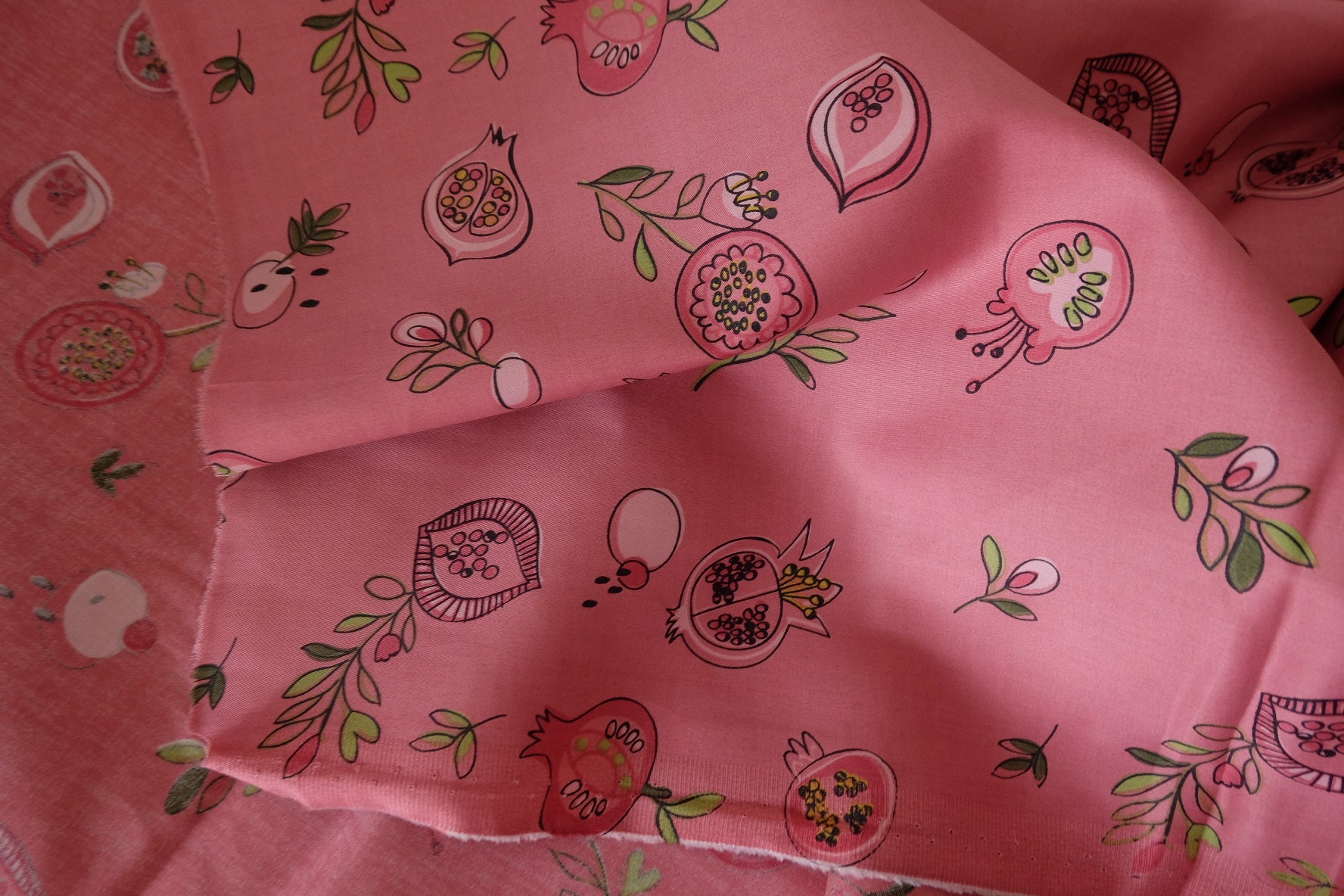 Pomegranate Sketch Cotton Sateen Fabric – 2.2 yd