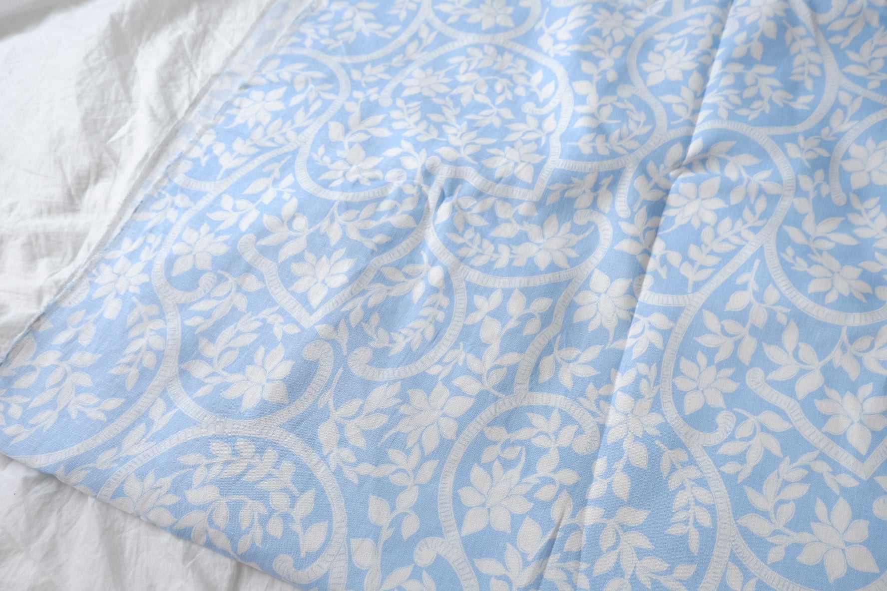 Sky Blue Vine Motif Structured Cotton Linen — 1.64 yd