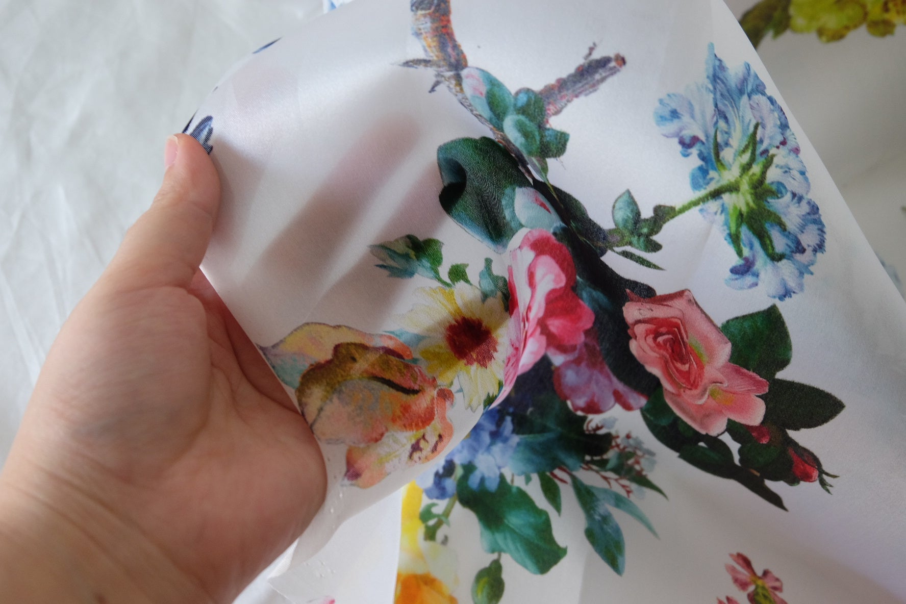 Painterly Floral Pure Silk Organza Fabric – 1.6 yd
