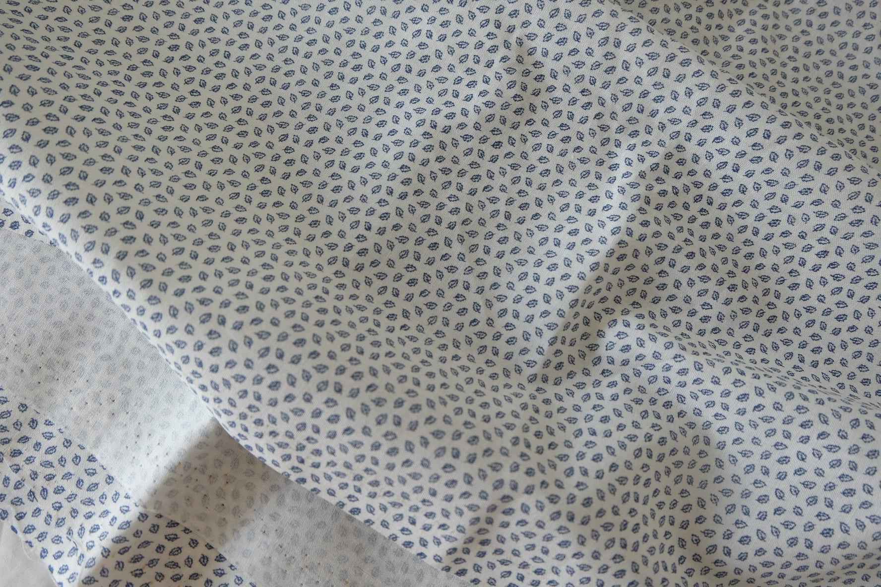 Tiny Blue Leaf Linen Cotton Blend — 2.19 yd