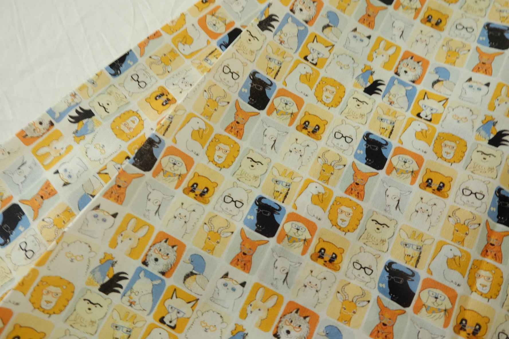 Playful Animal Portrait Cotton Lawn Fabric - 2.7 yd