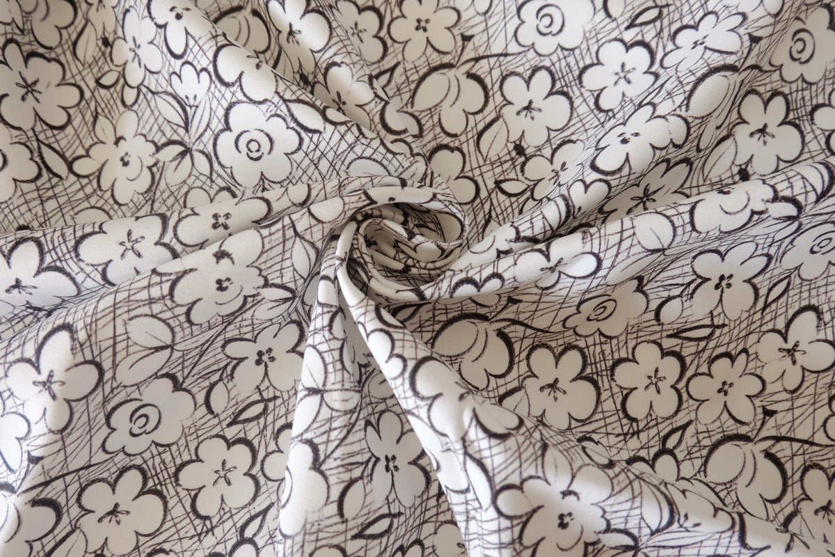 Monochrome Sketch Garden – Double-Layer Cotton Poplin – 2.19 yd