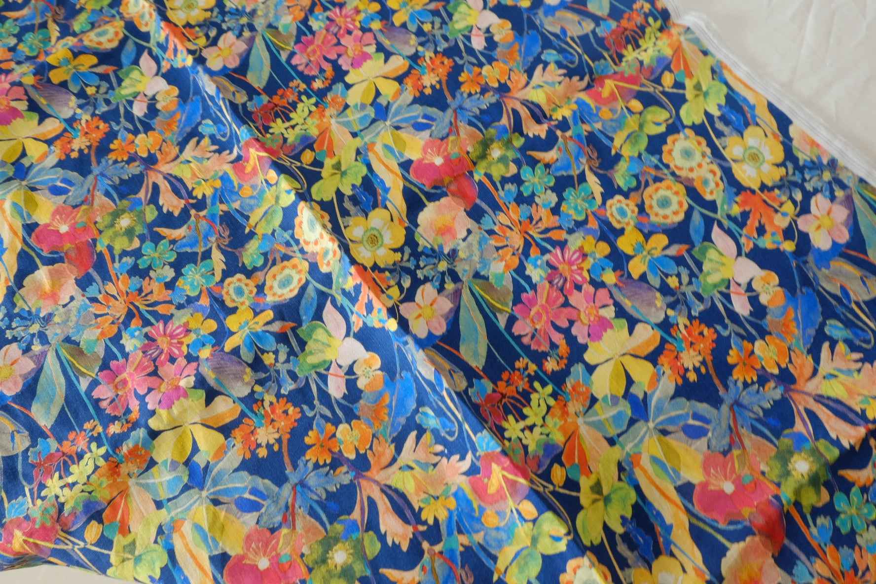 Blue Painterly Floral Pure Linen — 2.19 yd