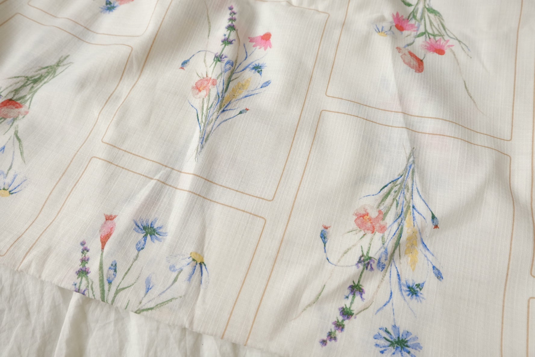 Wildflower Frame Lyocell Linen Blend, 2.19 Yards