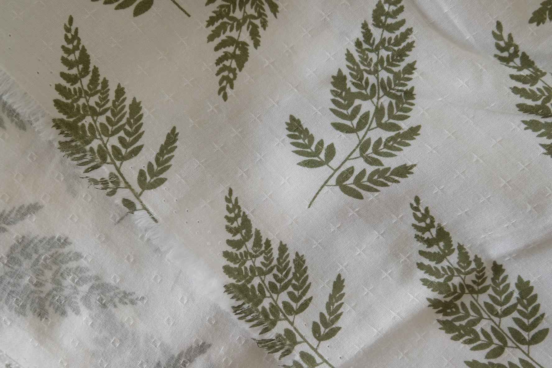 Fern Print Textured Linen Cotton Fabric – 2.2 yd