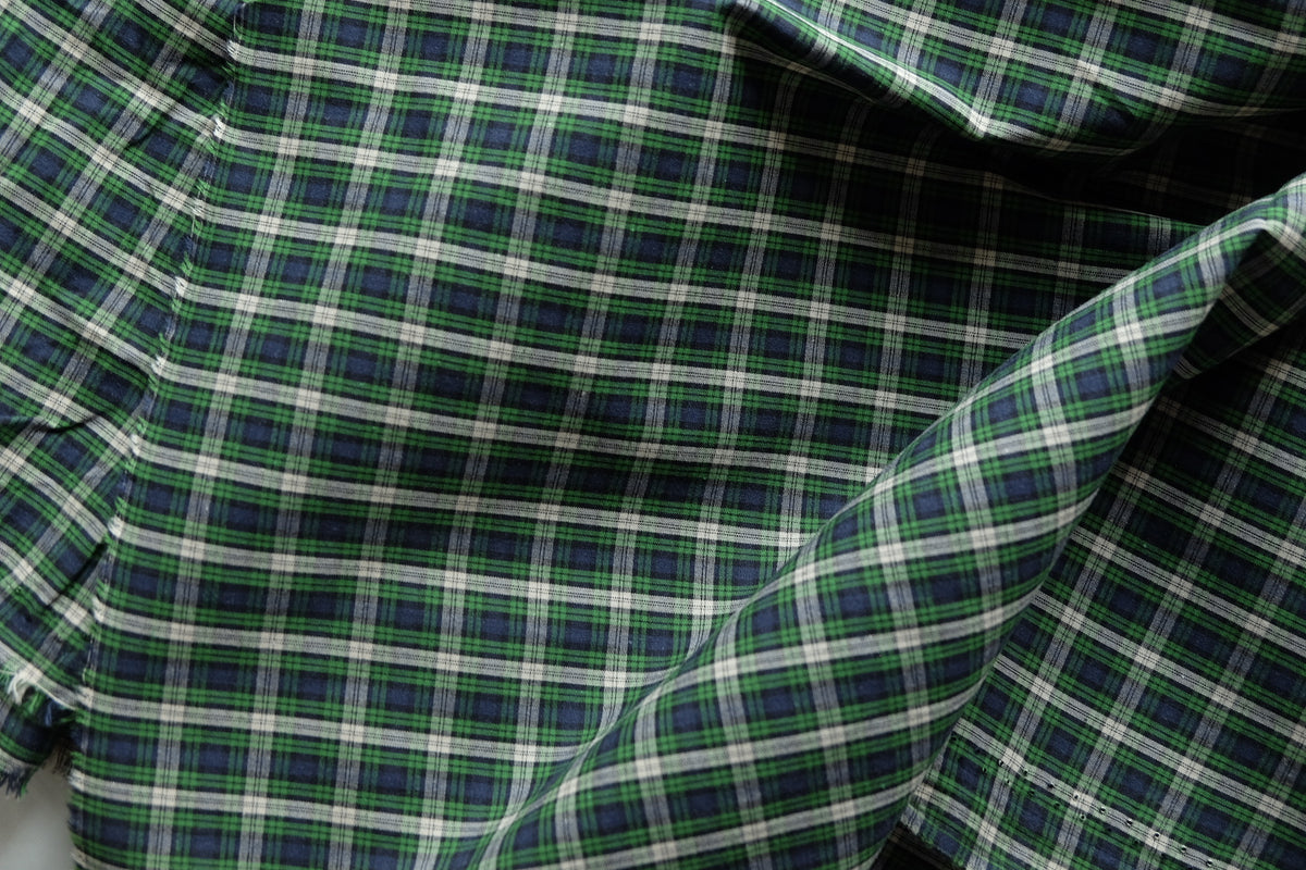 Green & Navy Plaid Yarn-Dyed Cotton – 2.2 yd