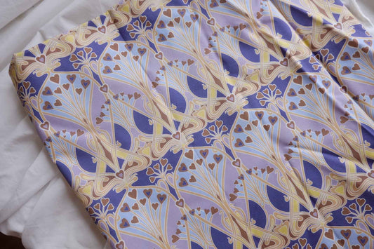 Art Nouveau 100s Cotton Lawn – 2.2 yd