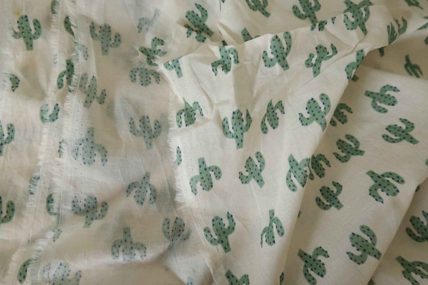 Cactus Print Lightweight Cotton Gauze Fabric – 3.3 yd