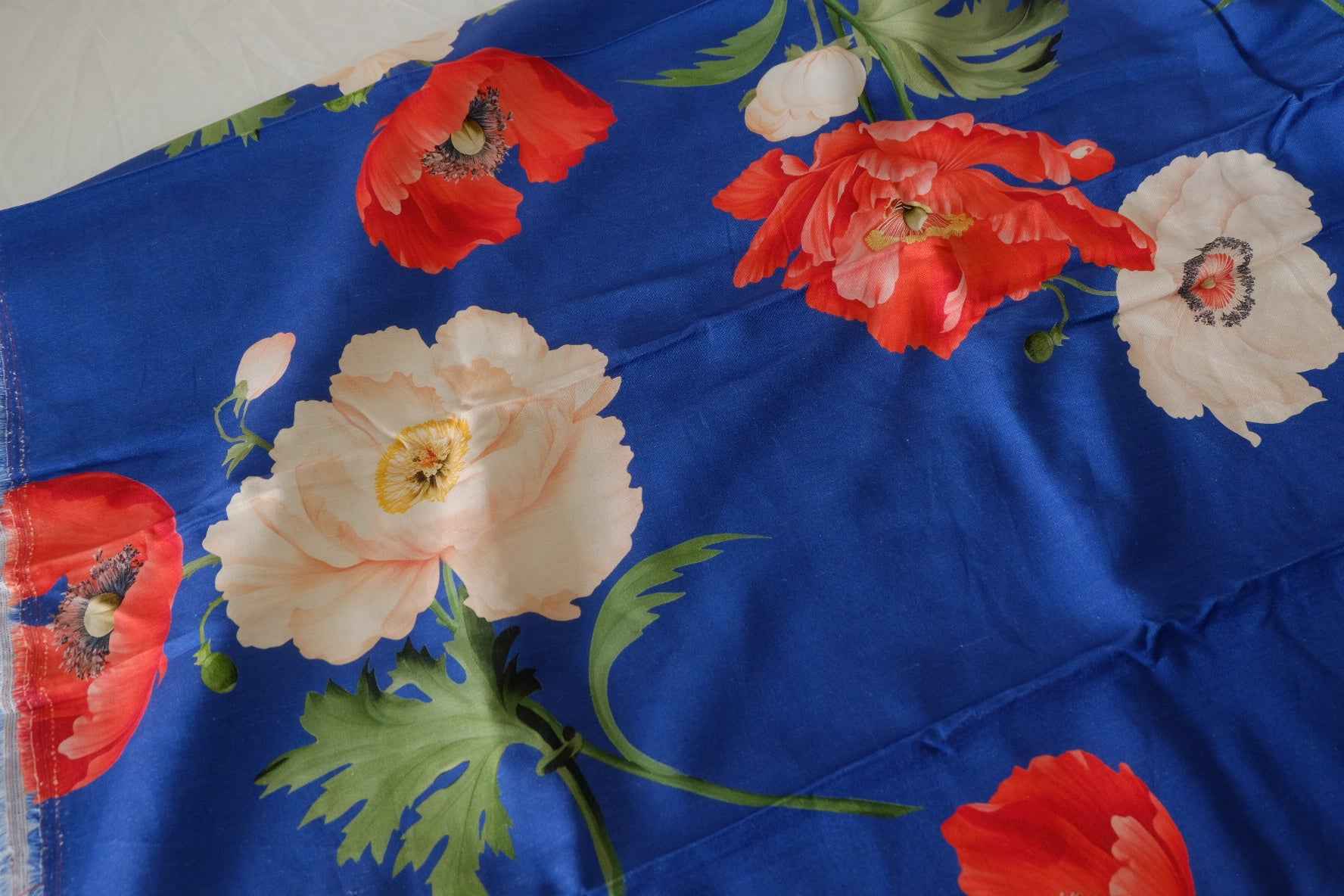 Bold Floral Lyocell Linen Fabric – 2.2 yd