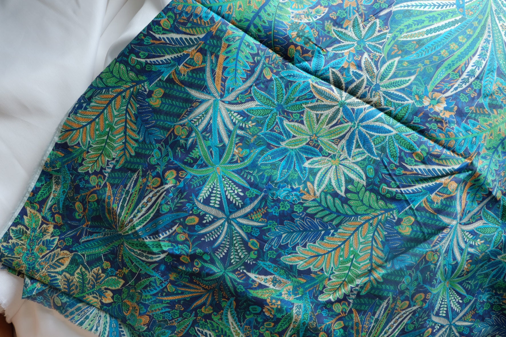 Peacock Garden Silky Cotton Lawn Fabric - 2.73 yd