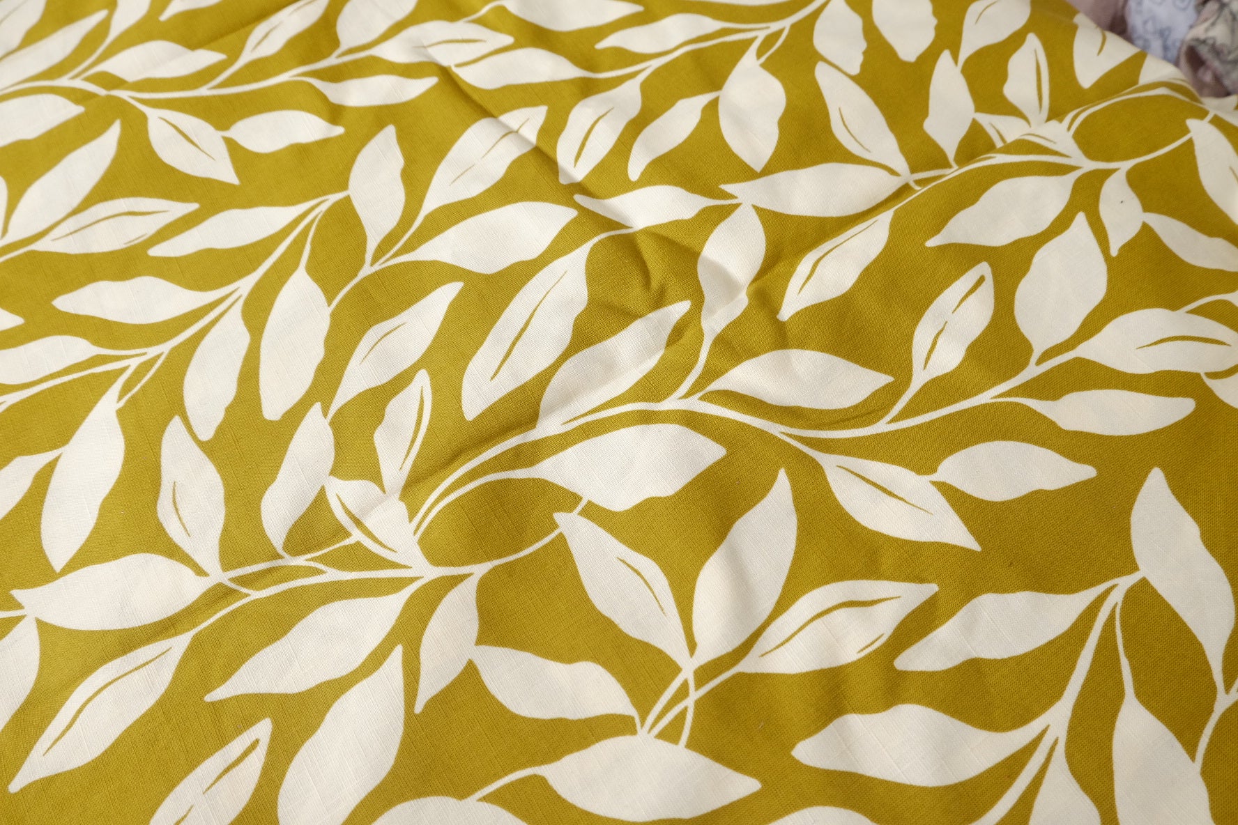 Enzyme-Washed Olive Leaf Linen Fabric - 1.64 yd