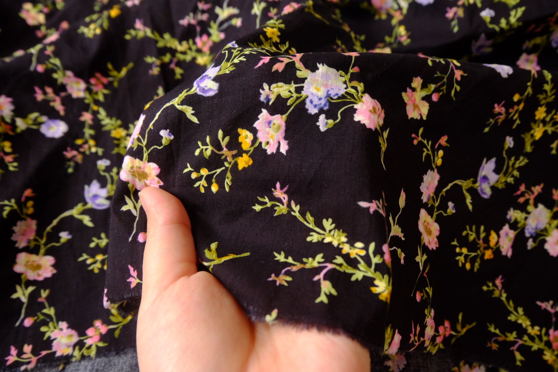 Black Ditsy Floral Lightweight Cotton Fabric - 2.19 yd