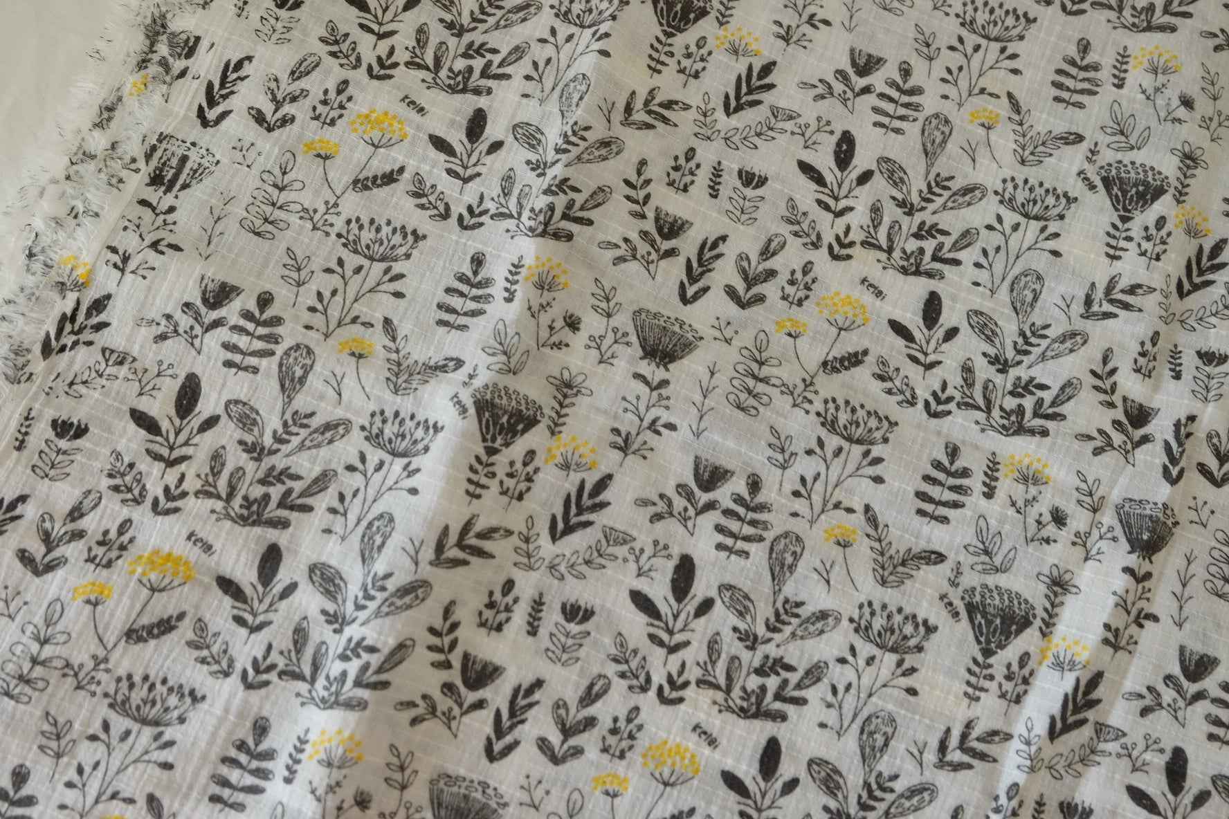 Lightweight Slub Cotton Linen Fabric –2.2 yards