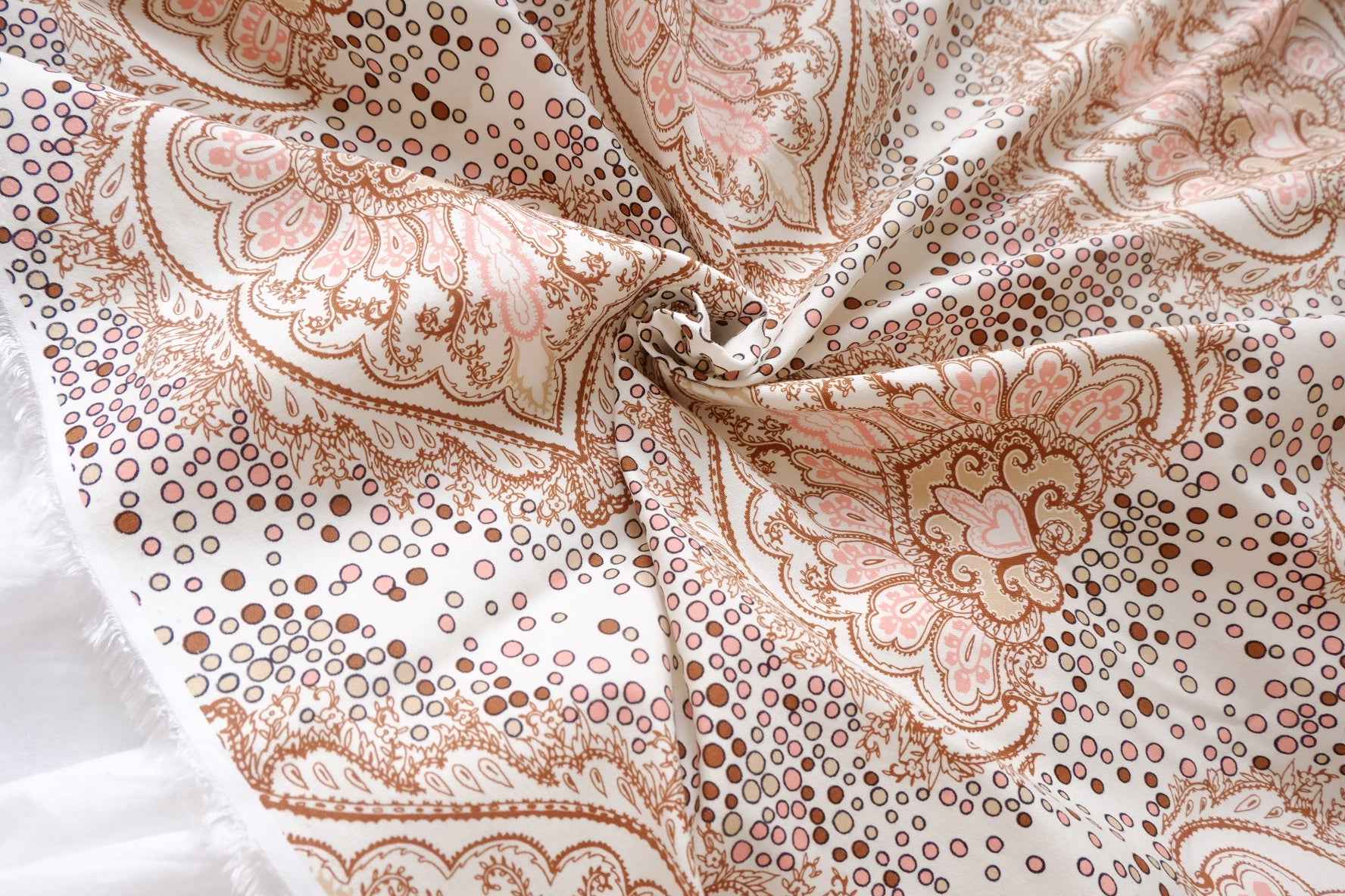 Soft Paisley Cotton Rayon Fabric, Cool Drapey Dress Weight, 3.28 Yards
