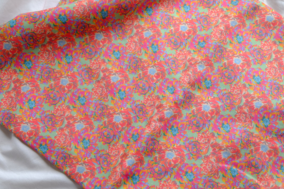 Bright Floral Viscose Linen Blend – 1.6 yd