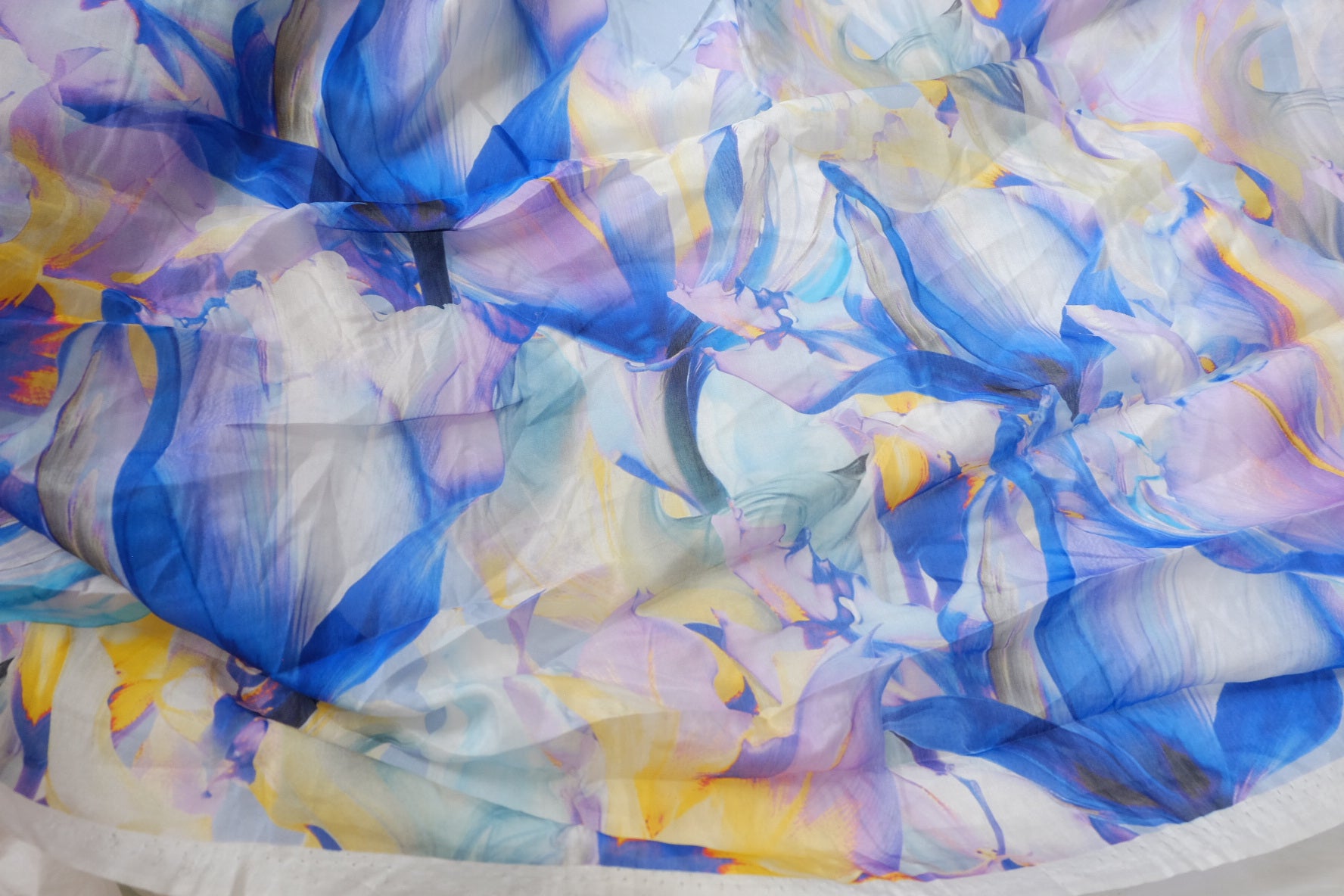 Large-Scale Blue Floral Silk Cotton Blend Fabric - 3.28 yd