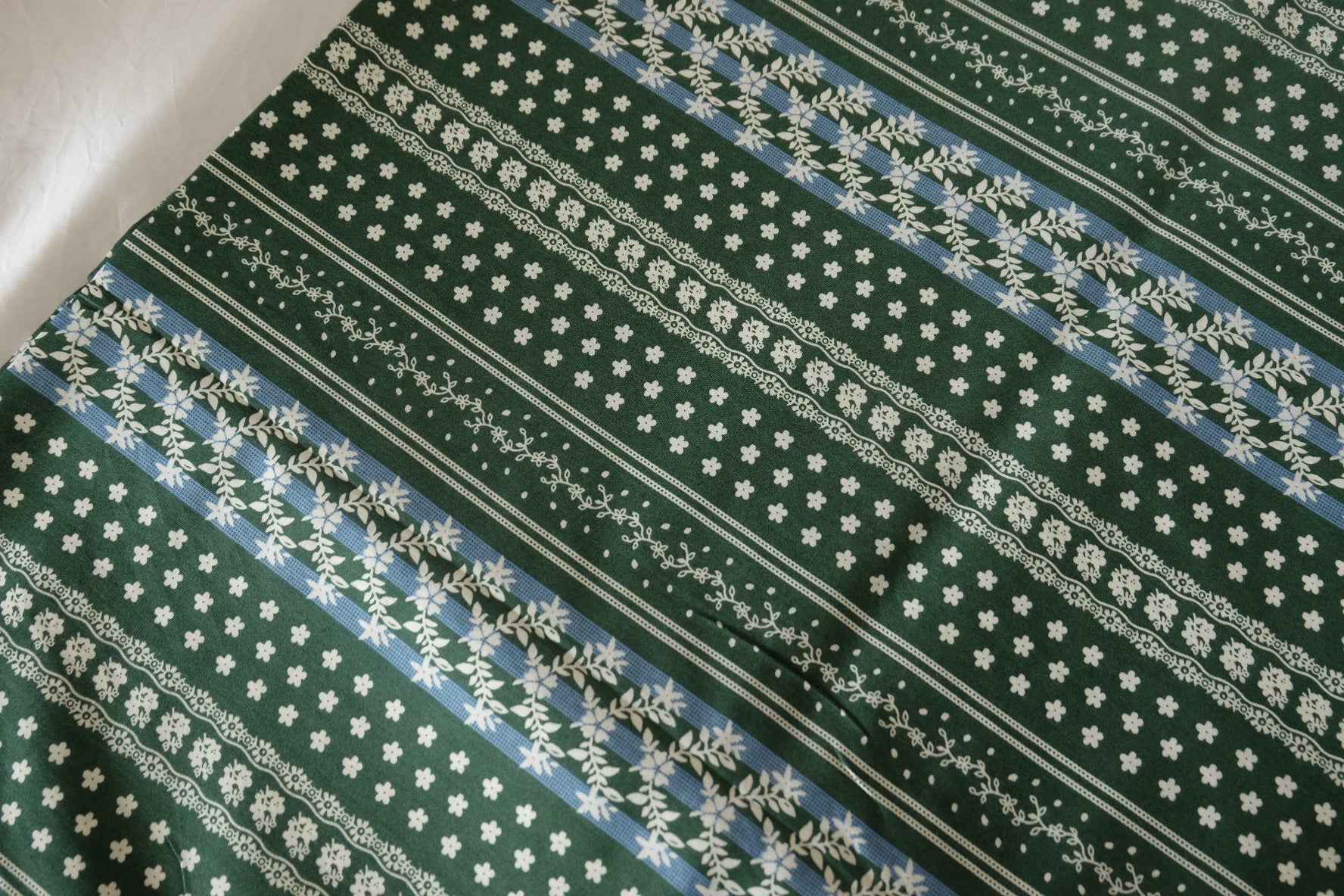 Forest Green Floral Border Cotton Lawn Fabric – 2.2 / 3.3 yd