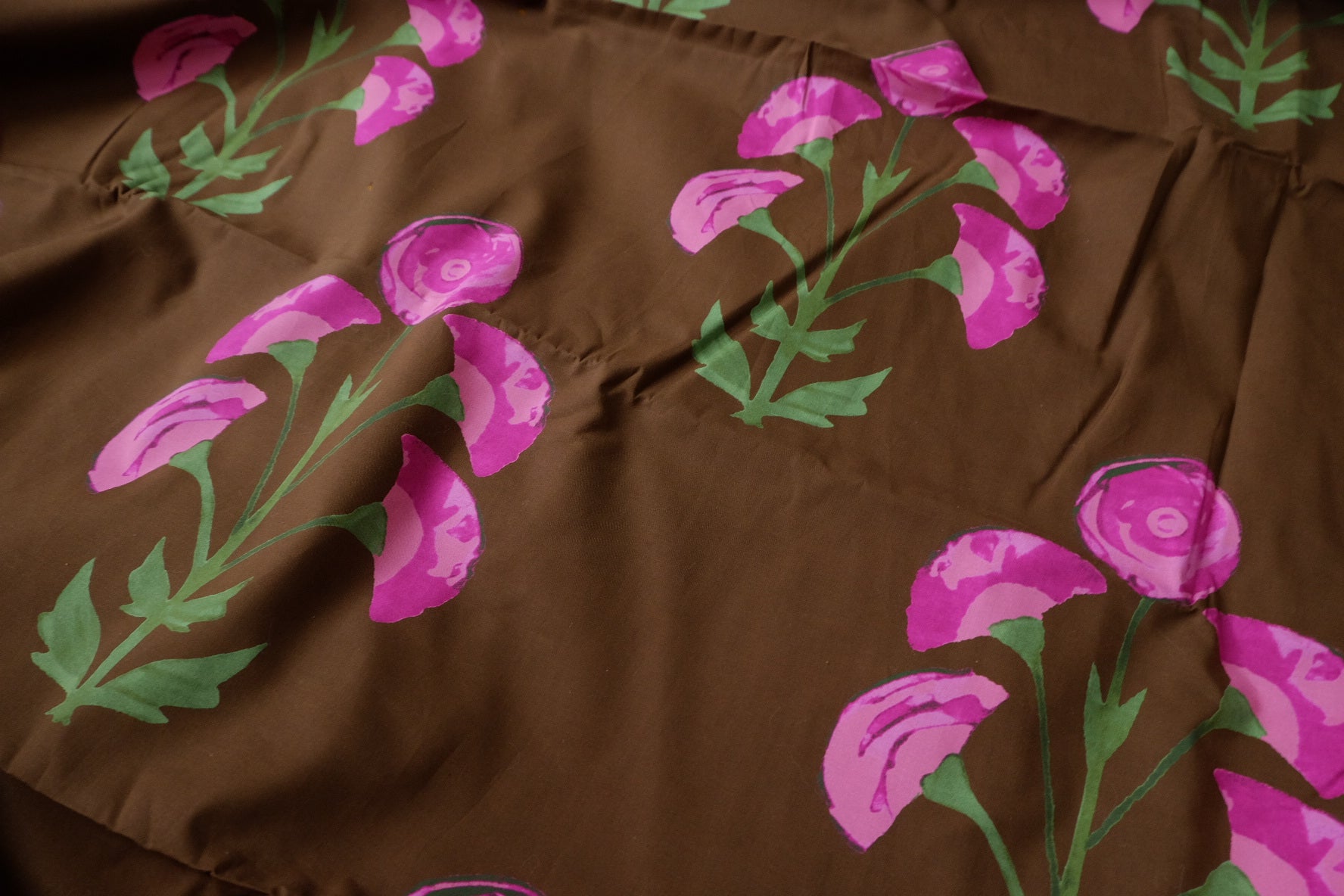 Brown Floral 80s Cotton Designer Shirt Fabric — 2.19 yd