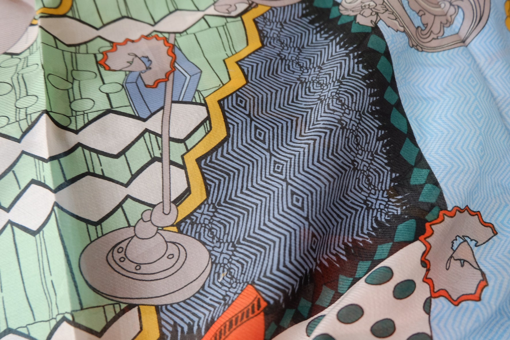 Designer Patchwork Print 80s Cotton Poplin Fabric 2.2 Yards