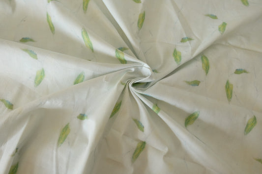 Soft Hand-Drawn Leaf Japanese Cotton Fabric - 1.6 yd