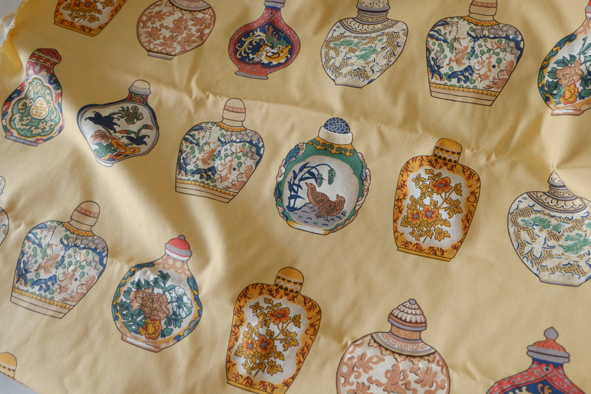 Oriental Porcelain Jars – Printed Cotton Fabric | 2.2 Yards