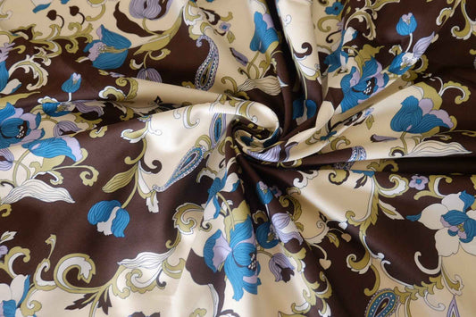 Japanese Vintage Floral High-Count Cotton Twill – 2.2 yd