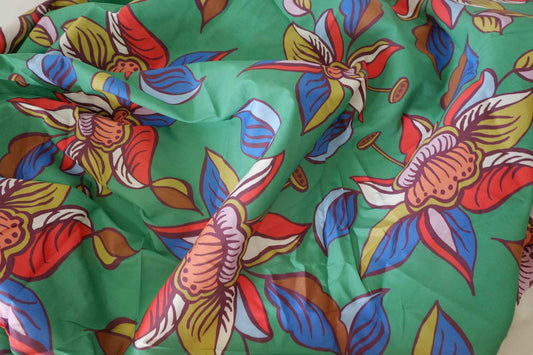 Bold Tropical Floral Lightweight Poplin Fabric – 3.3 yd