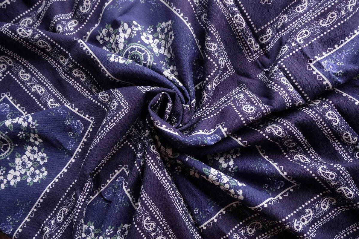 Navy Bandana Print Washed Linen Cotton — 3.3 yd