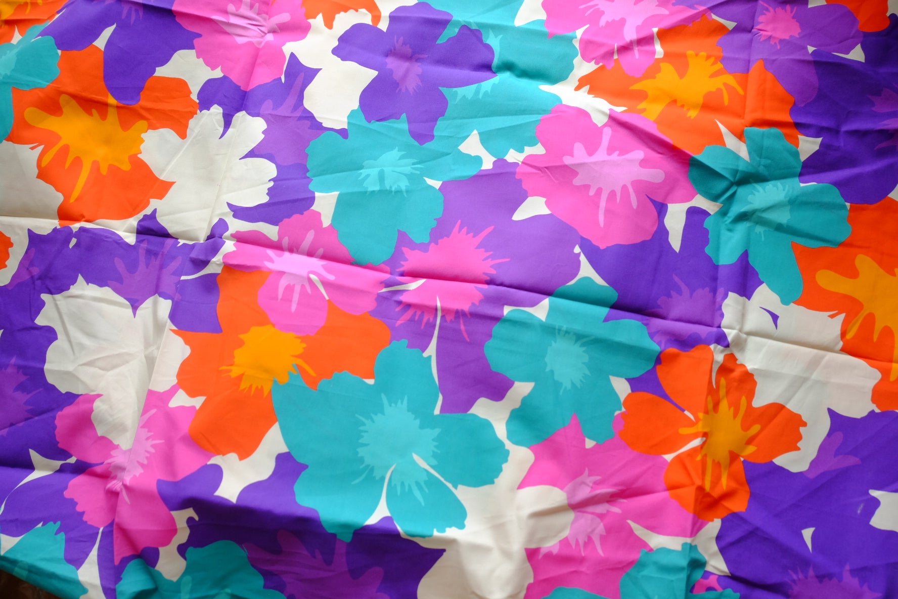 Vivid Tropical High-Density Cotton Poplin – 1.4 yd