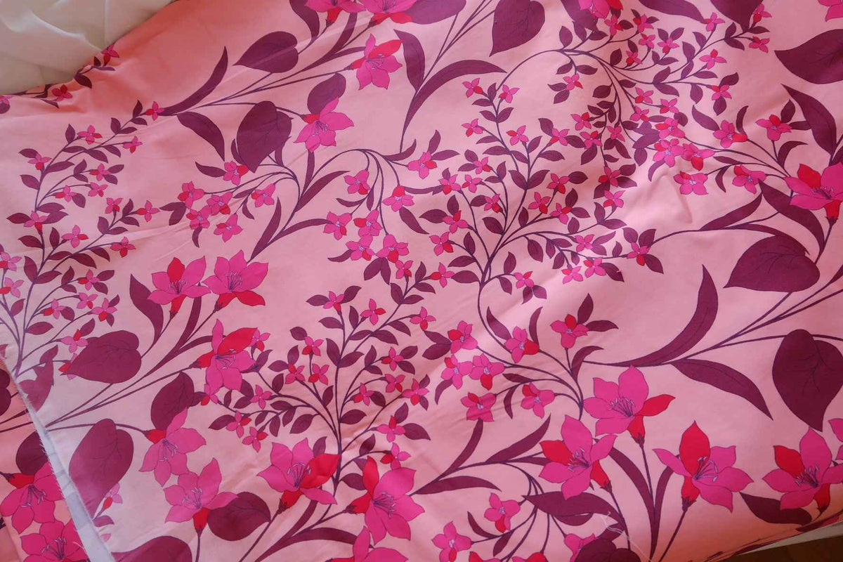 Sunset Bloom Floral Cotton Sateen Fabric – 2.19 yd