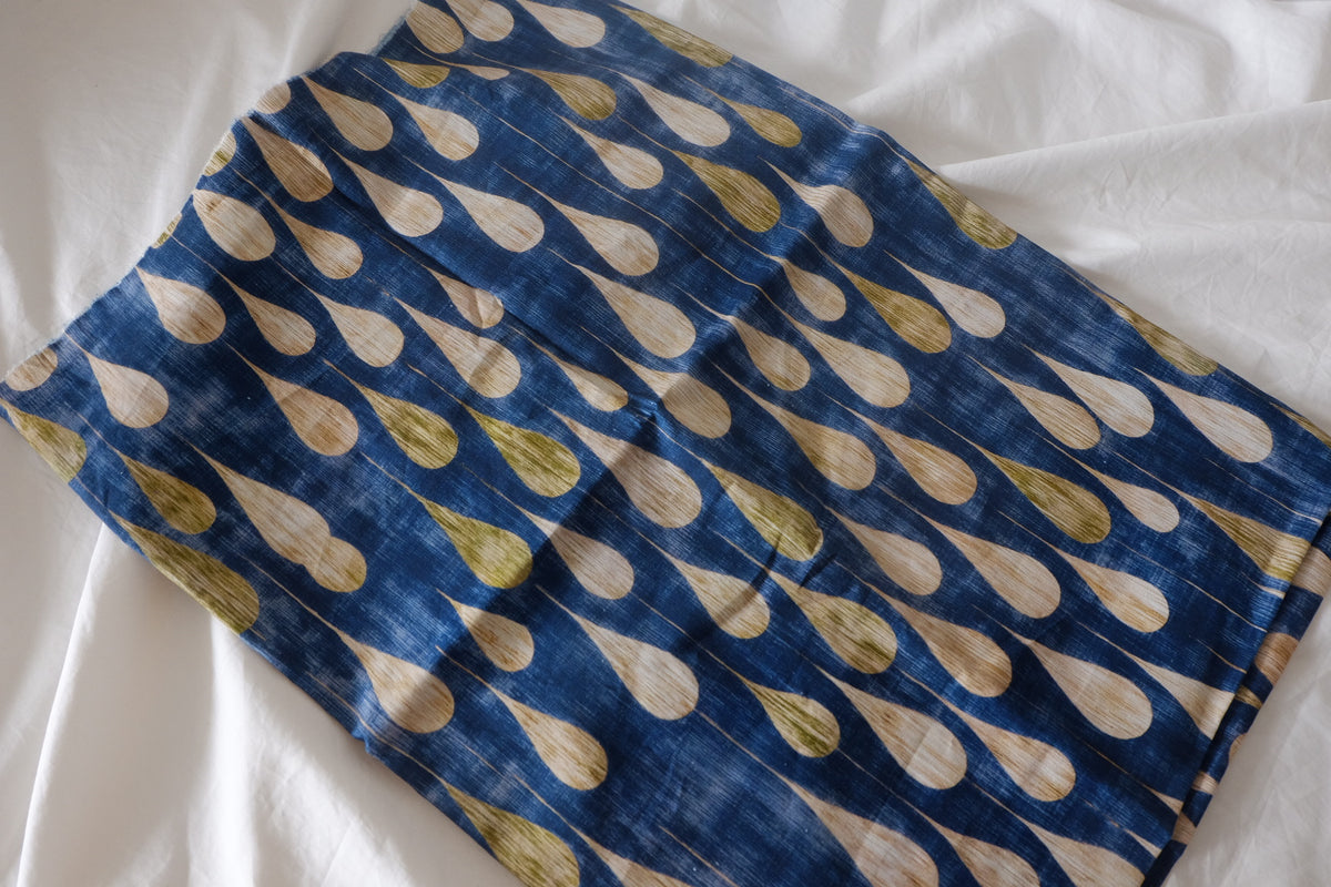 Indigo Raindrop Quilting Cotton – 1.1 yd