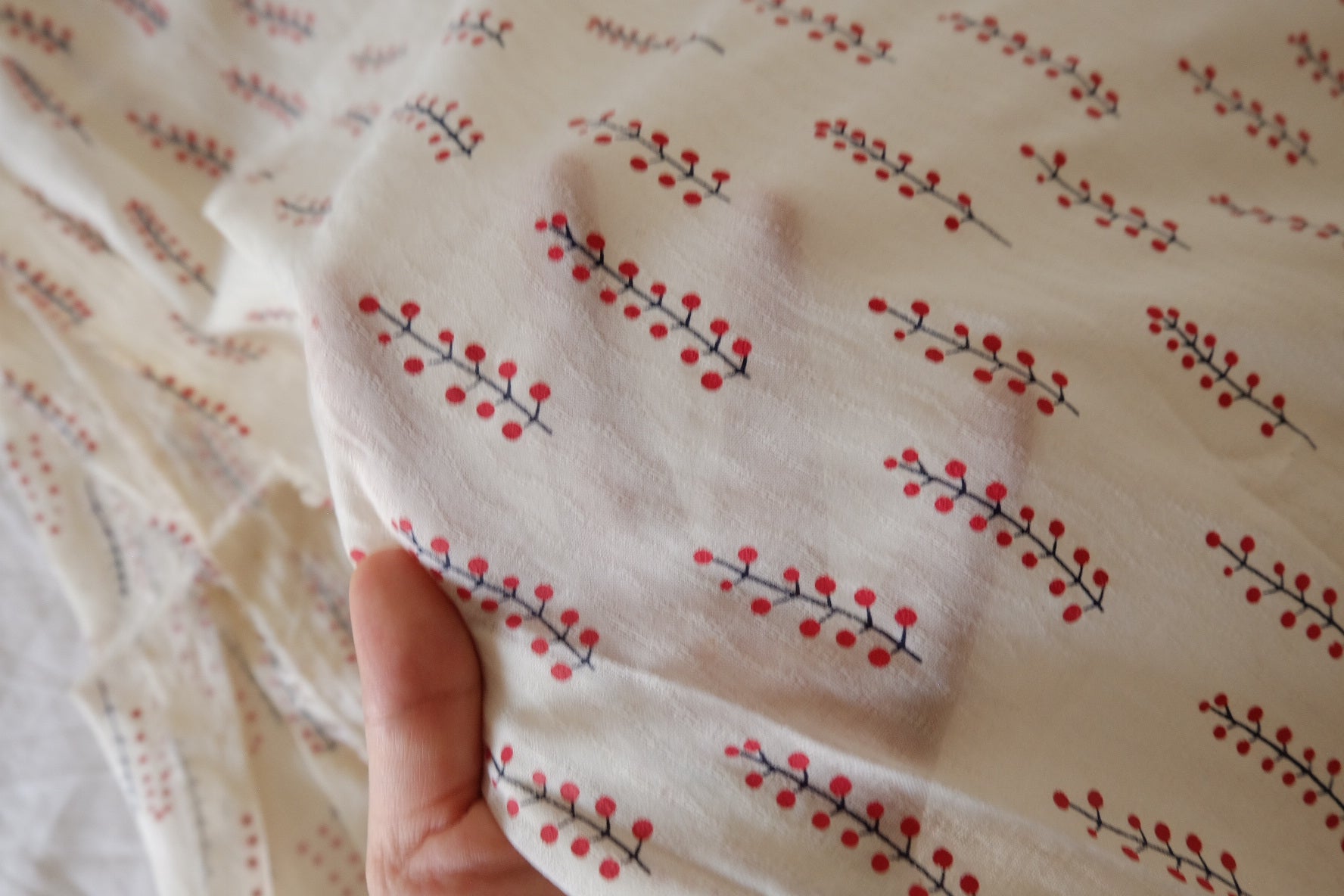 Red Berry Sprigs Lightweight Cotton Linen Fabric — Imperfect, 3.28 Yards