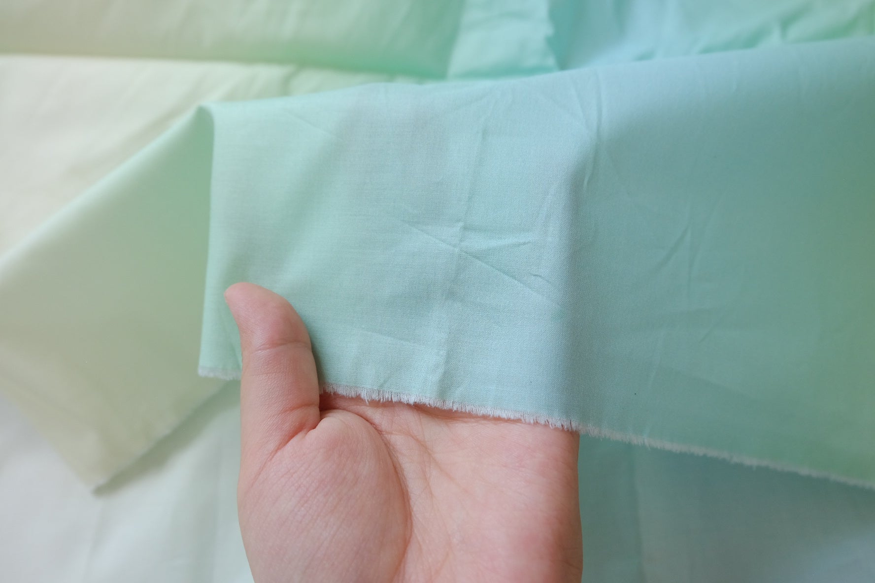 Aqua Gradient 60s Cotton Poplin Fabric - 1.64 yd