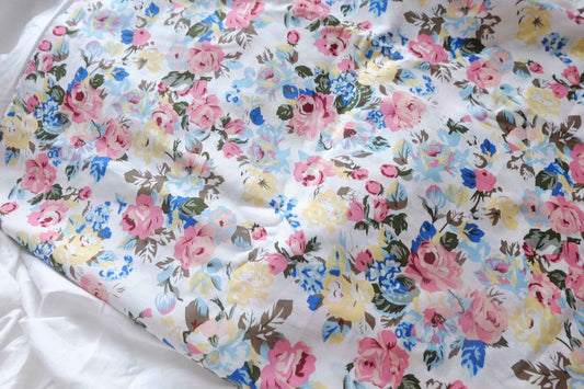 Vintage Rose 40s Cotton Fabric - 3.28 yd