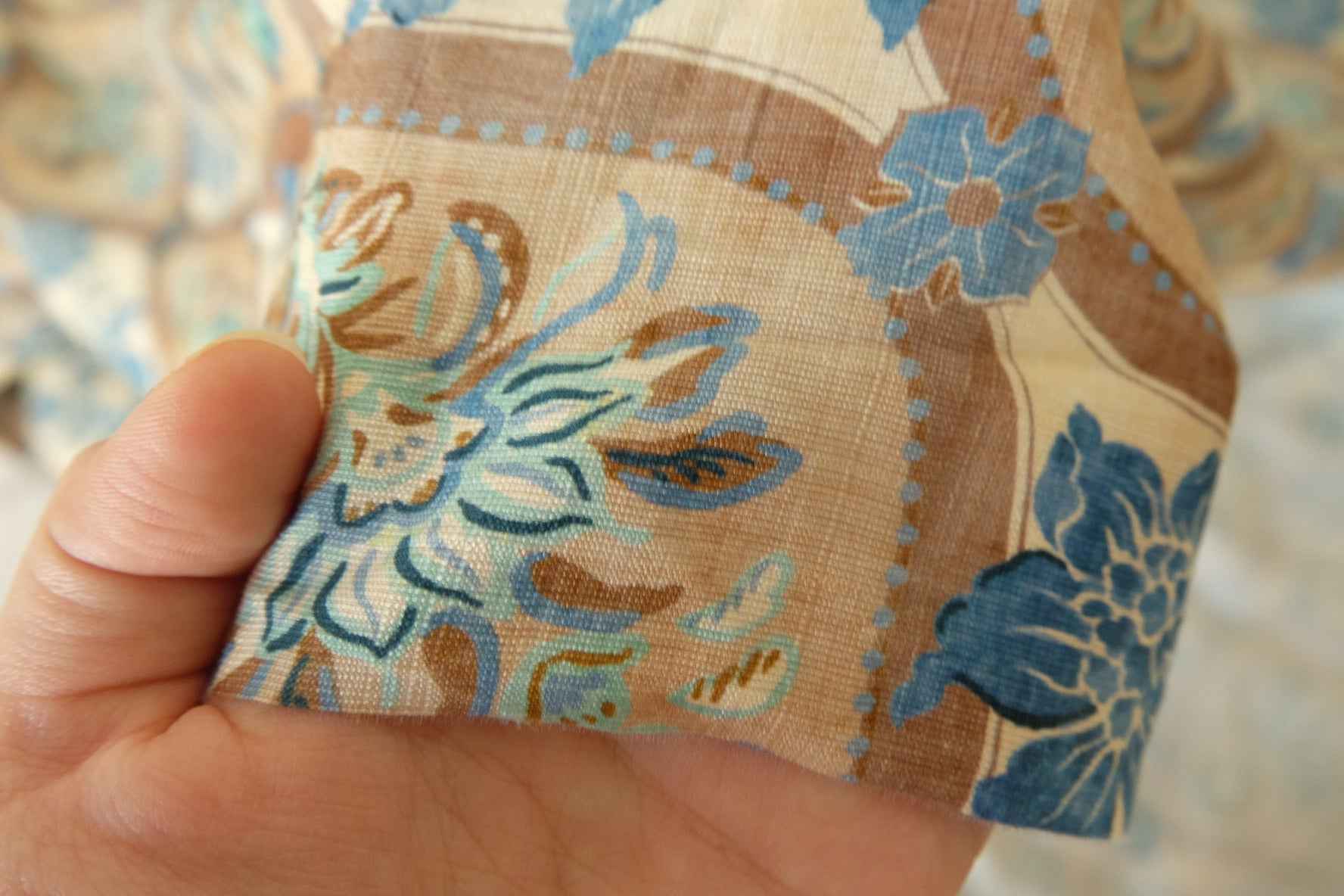 Vintage Tile Floral Tencel Cotton Blend Printed Fabric – 3.3 yd