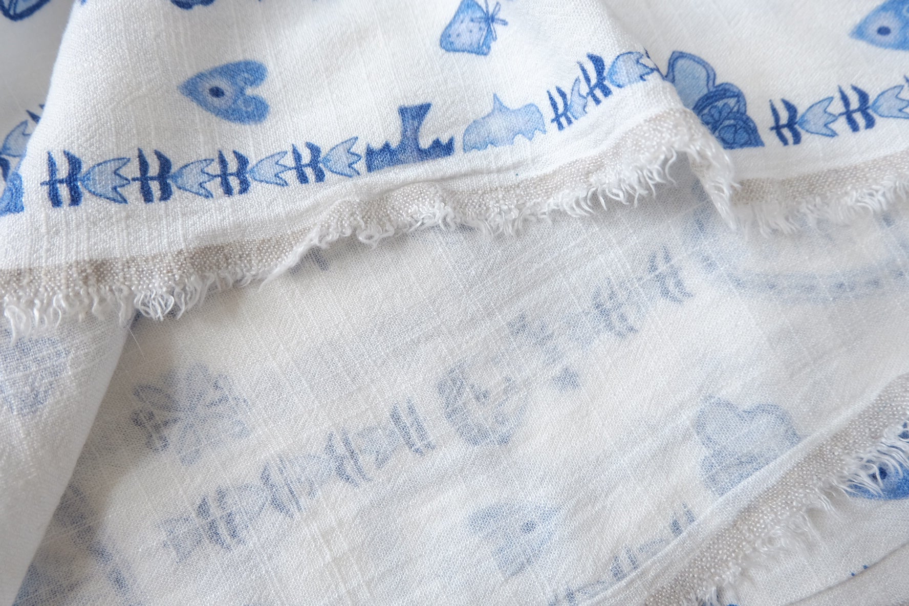 Washed Blue Porcelain Novelty Linen Blend Fabric - 1.64 yd